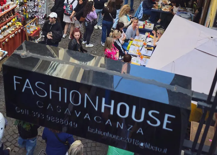 Fashion House Spaccanapoli